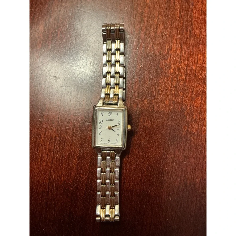Seiko Womens Two Tone Tank Watch 1N01-0FH0 Silver Gold Rectangular White Dial